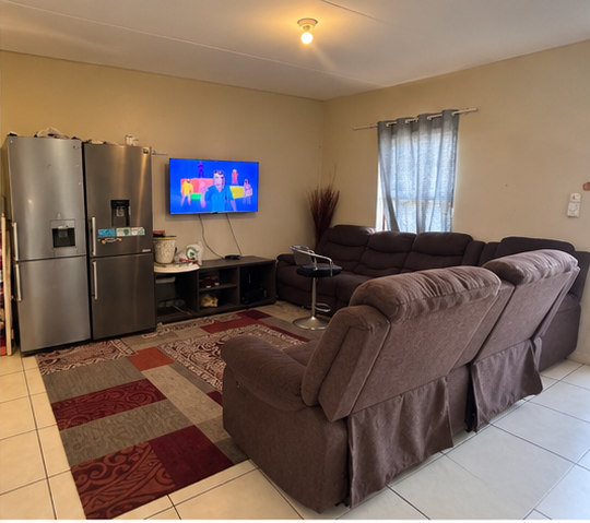 2 Bedroom Property for Sale in Parklands East Western Cape